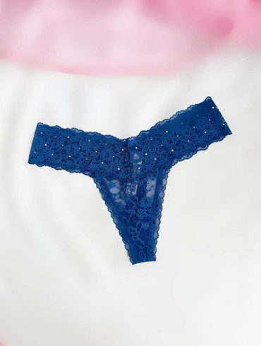 Трусики стрінги мереживні Lace Thong Panty