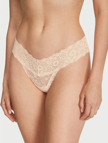 Трусики стрінги мереживні Lace Thong Panty