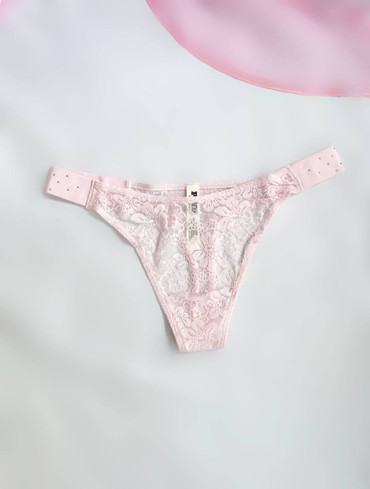 Трусики стрінги мереживні Logo Lace High-Leg Thong Panty