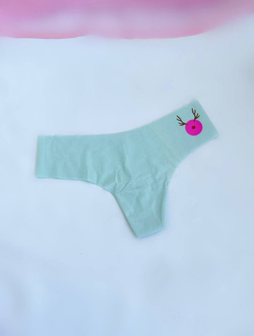 Безшовні трусики стрінги No Show Thong Panty