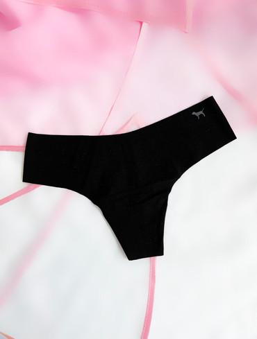 Безшовні трусики стрінги No Show Thong Panty