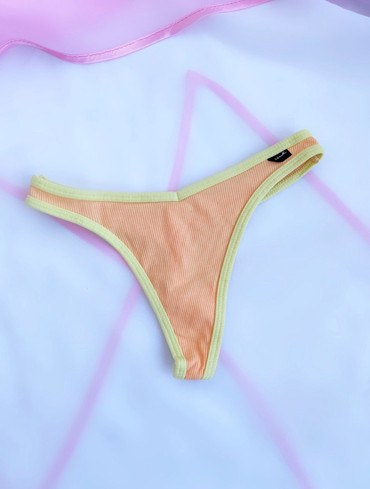 Бавовняні стрінги в рубчик Cotton High-Leg Thong Panty