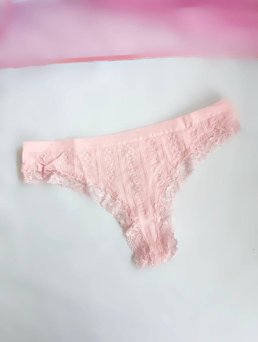 Трусики стрінги з мікрофібри Seamless Thong Panty