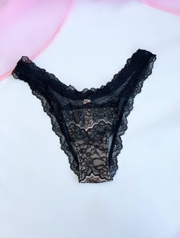 Трусики бразильяни мереживні Вікторія Сікрет Victoria’s Secret Lace Brazilian Panty