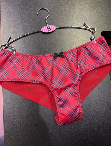 Трусики чікі сатинові з сіточкою Вікторія Сікрет Victoria’s Secret Cheeky Panty